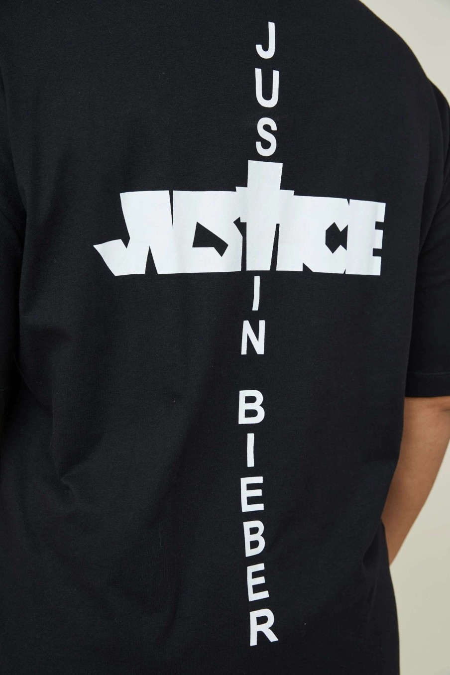 Graphic T-Shirts * | Cotton On Women Curve Special Edition Justin Bieber Tee Lcn Br Justin Bieber Justice Cross/Black