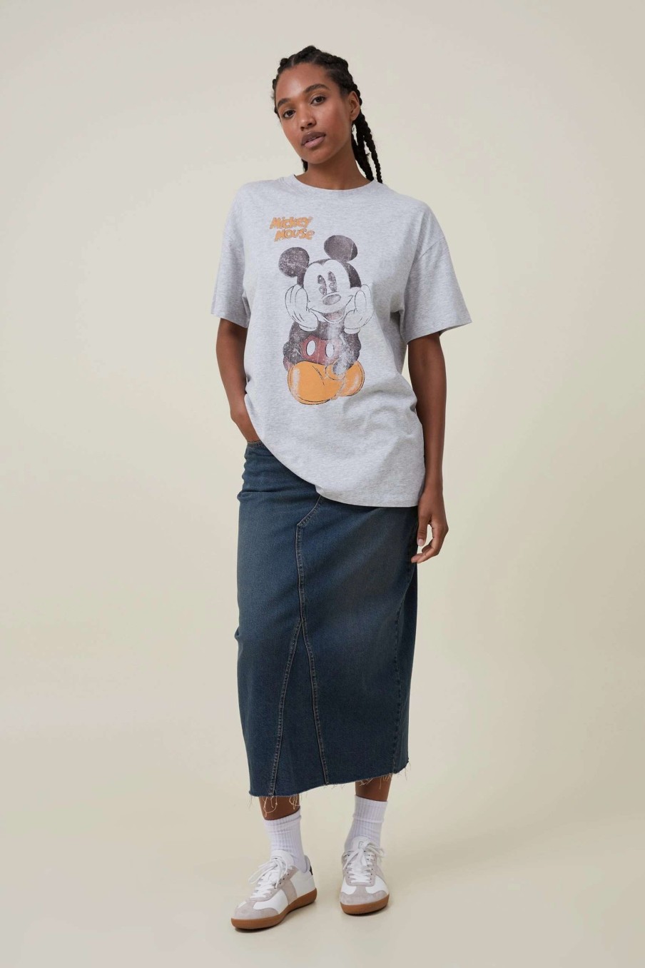 Graphic T-Shirts * | Cotton On Women Mickey Oversized Fit Lcn Graphic Tee