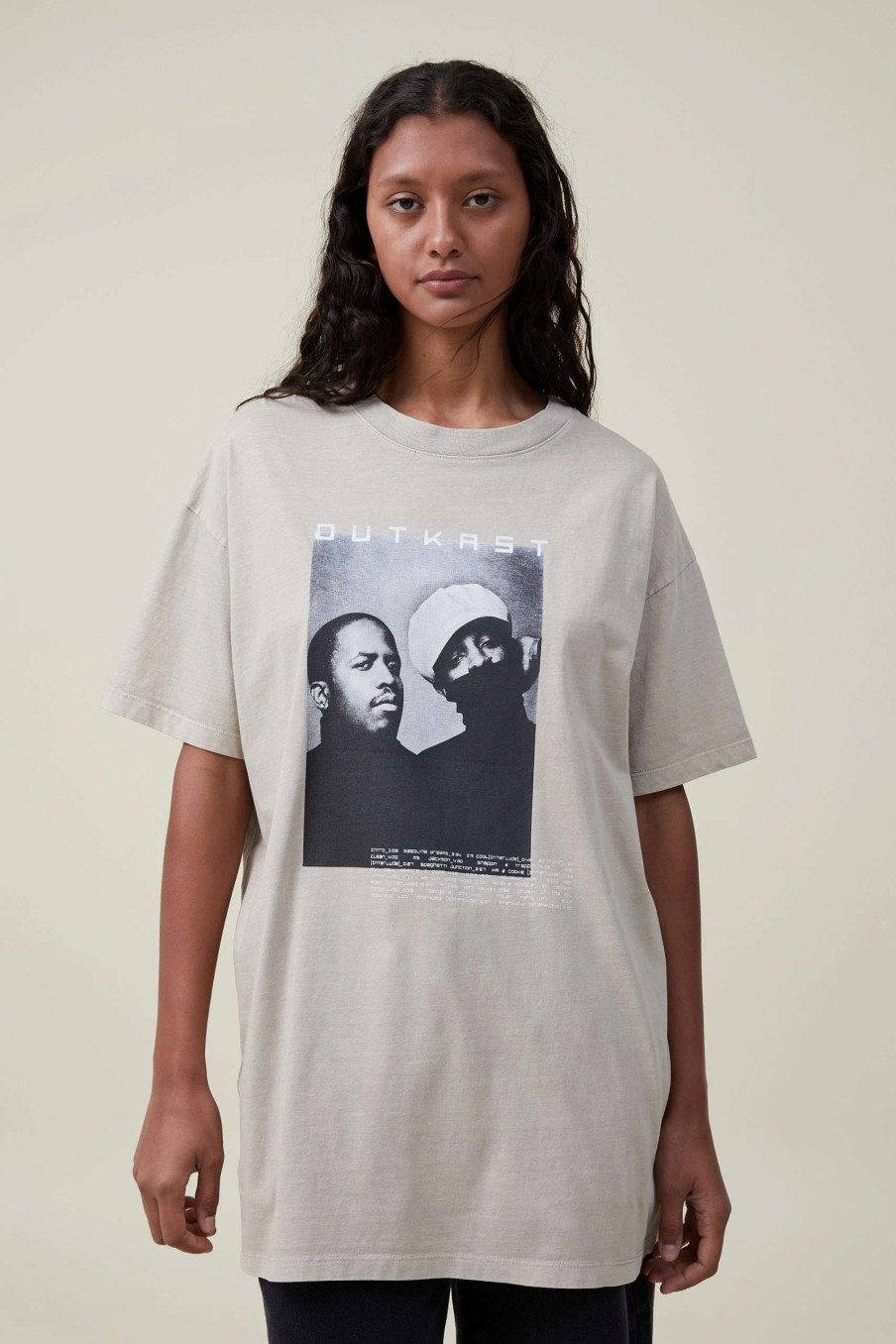 Graphic T-Shirts * | Cotton On Women The Oversized Graphic License Tee