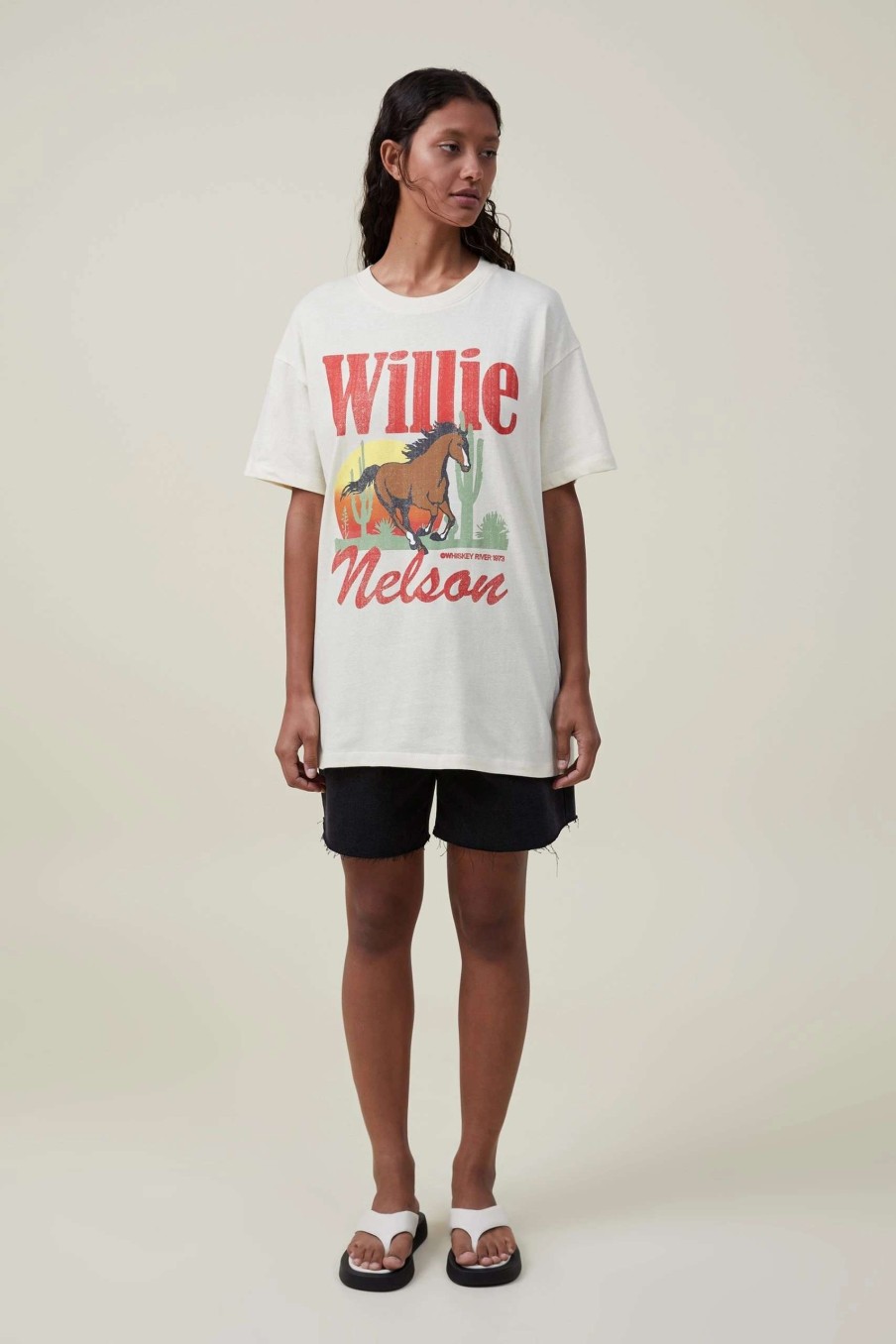 Graphic T-Shirts * | Cotton On Women The Oversized Graphic License Tee